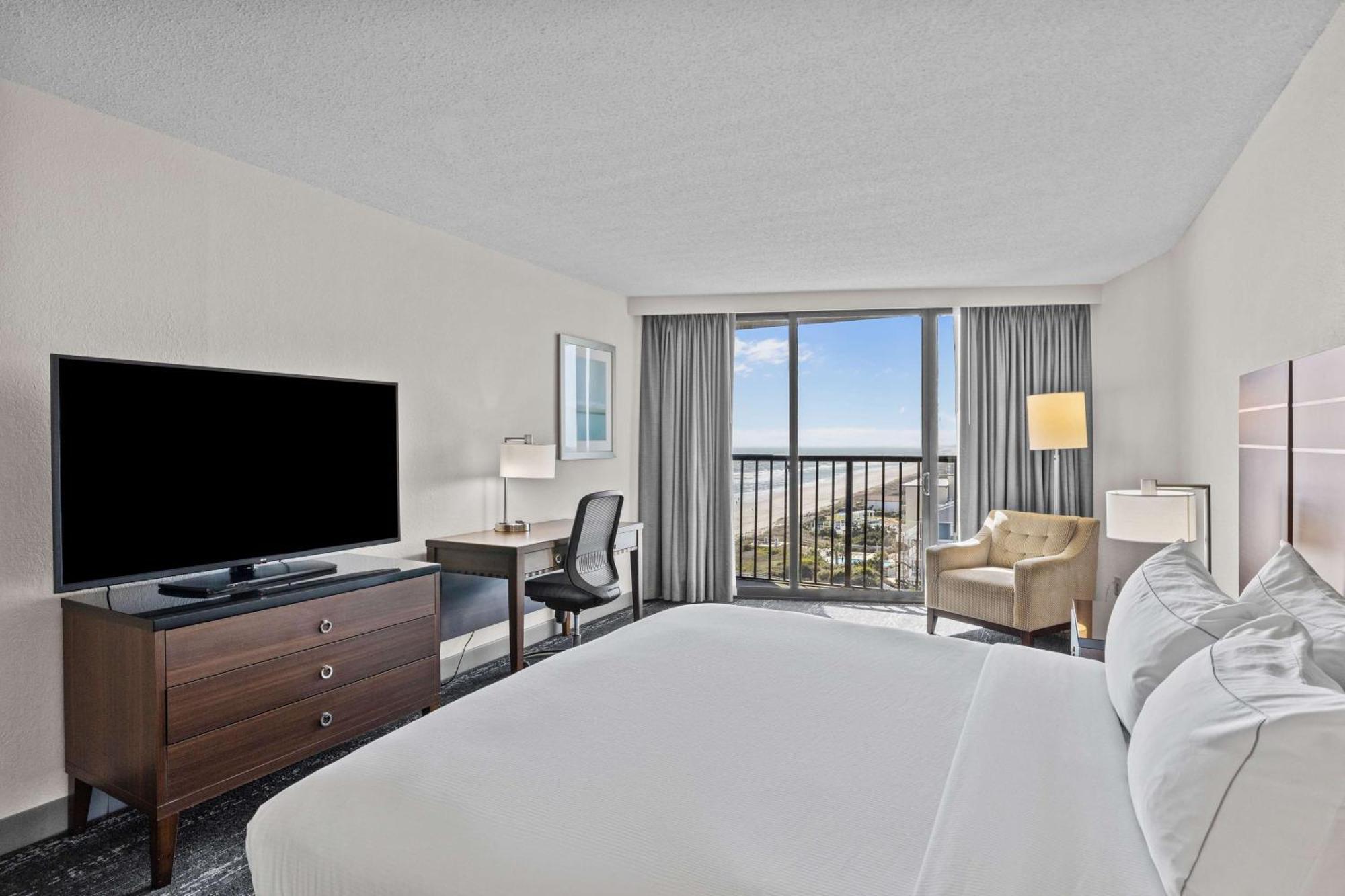 Doubletree By Hilton Atlantic Beach Oceanfront Экстерьер фото
