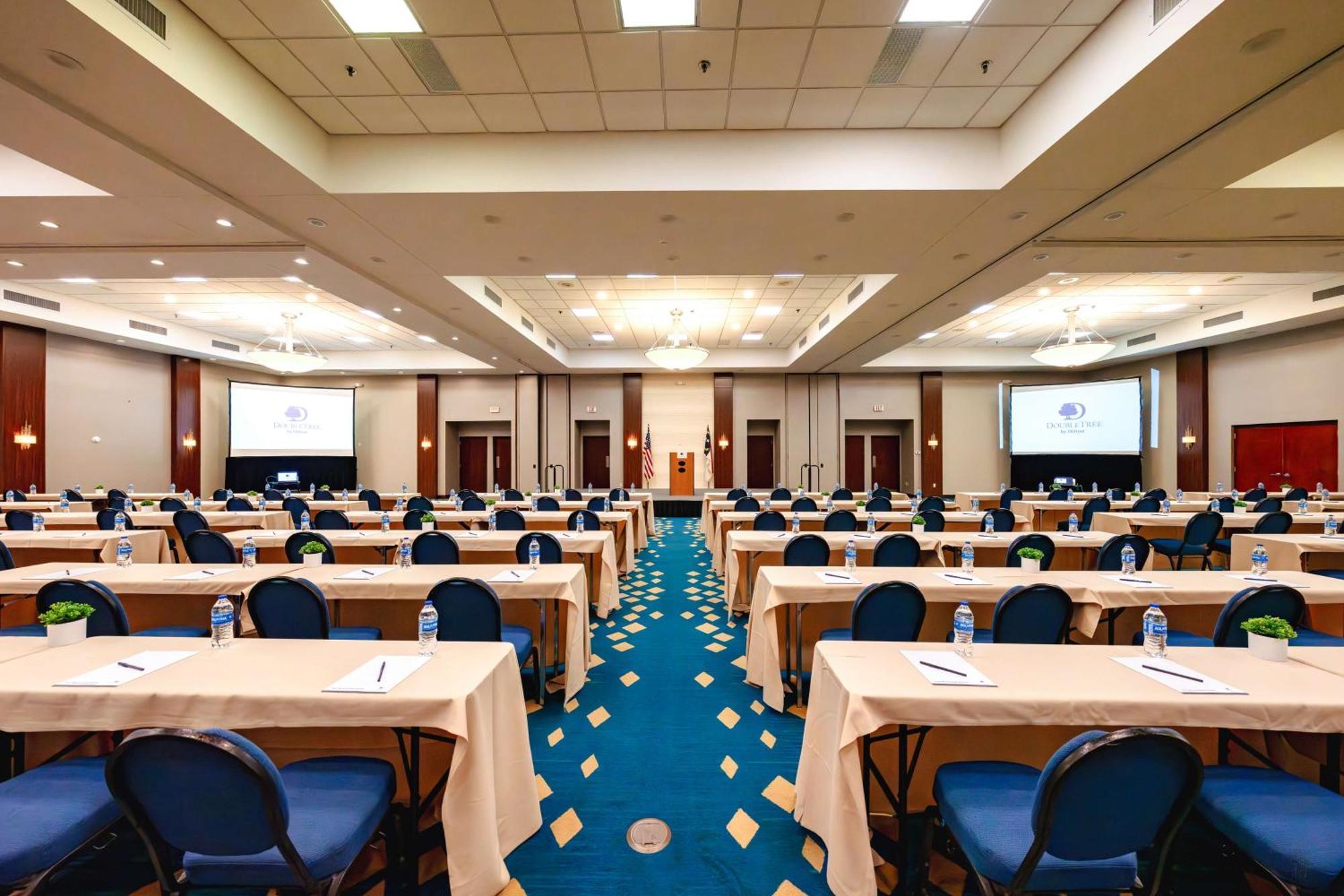 Doubletree By Hilton Atlantic Beach Oceanfront Экстерьер фото